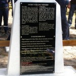 Stèle en hommage aux aviateurs morts à Naujac